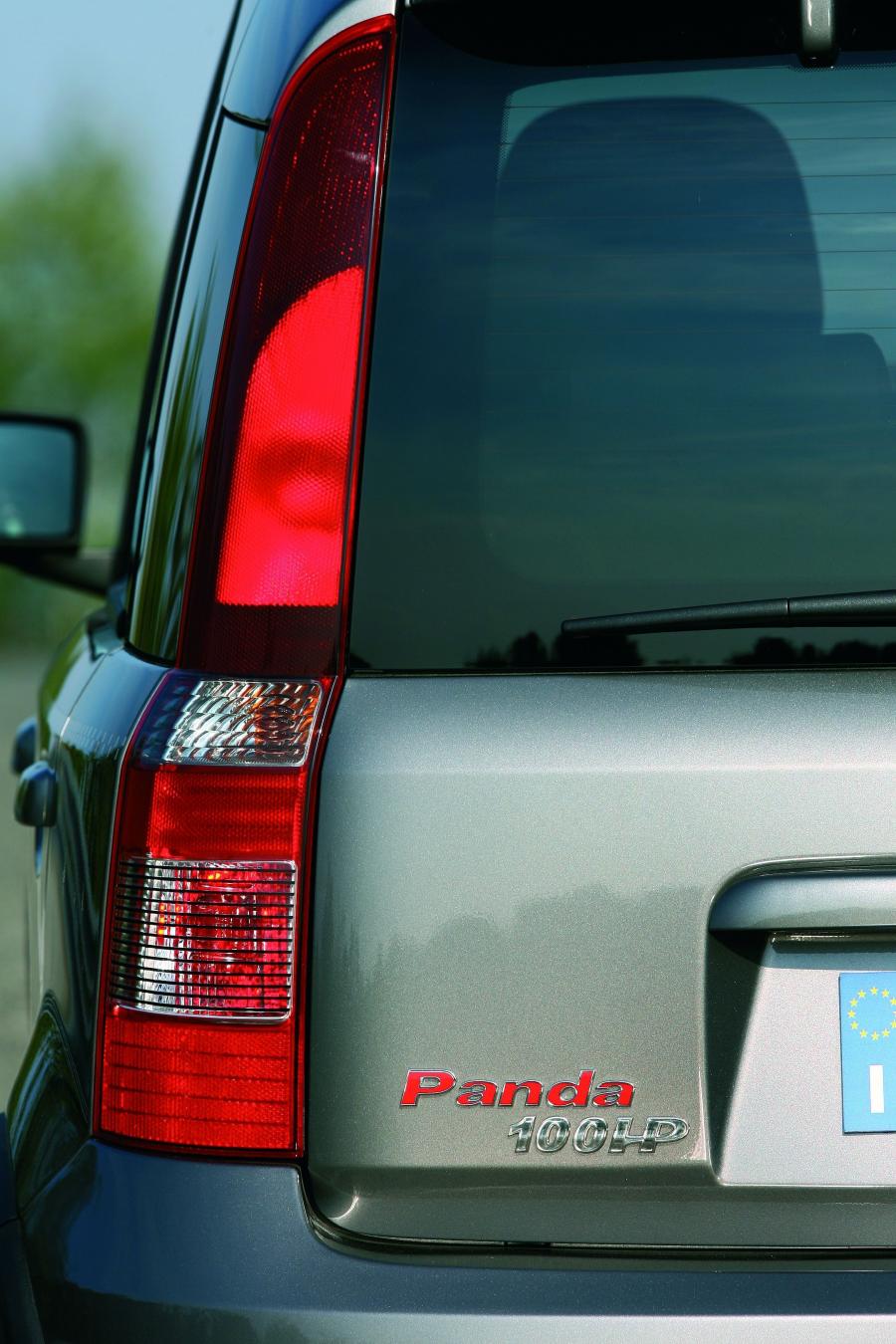  Fiat Panda 2006 года  (фото 5 из 27)